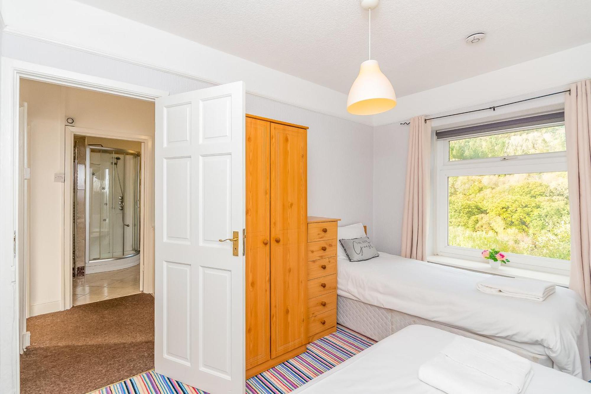 The View Spacious Apartment In Afan Forest Bike Park By Staystaycations 포트탤벗 외부 사진