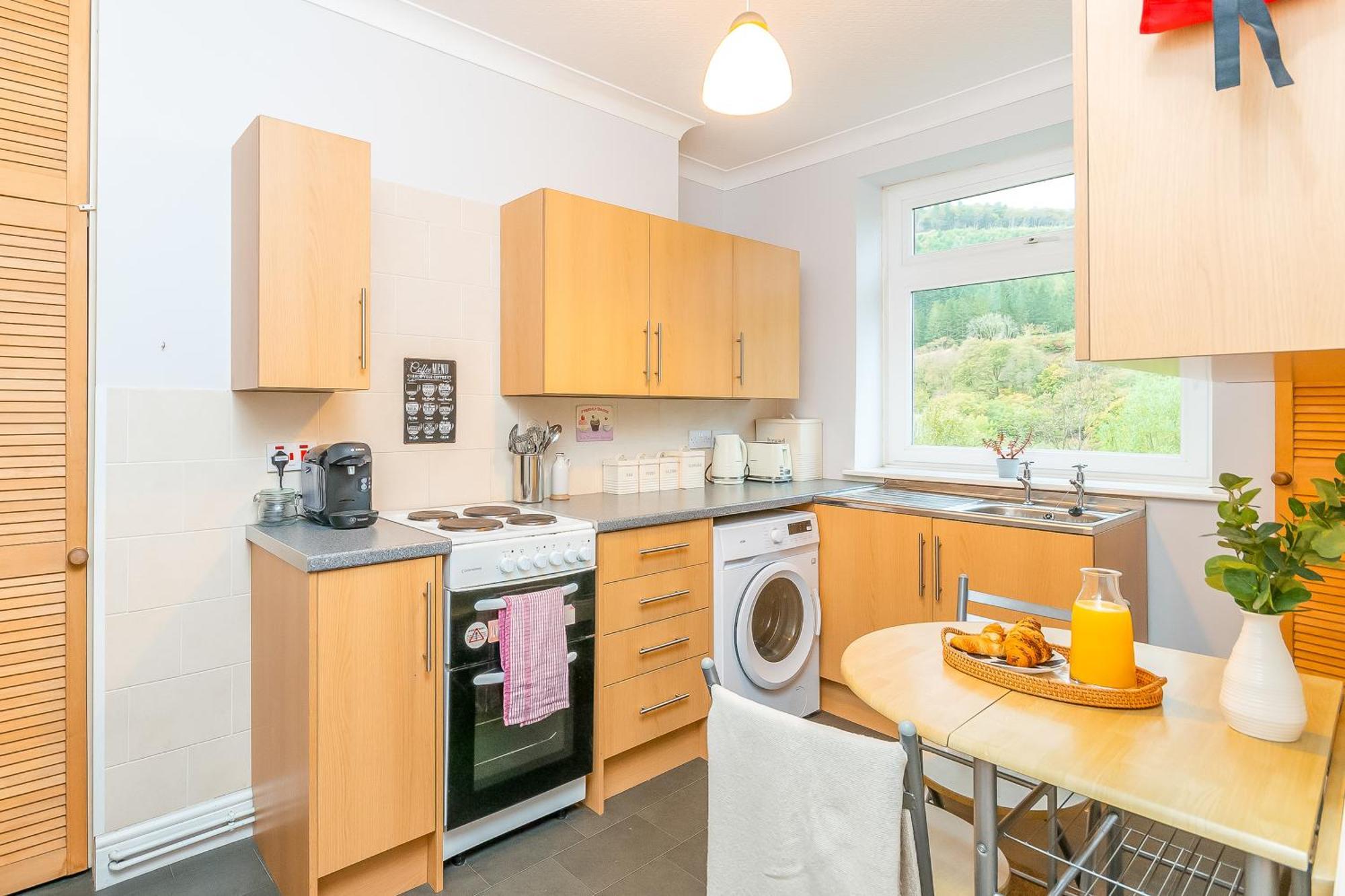 The View Spacious Apartment In Afan Forest Bike Park By Staystaycations 포트탤벗 외부 사진