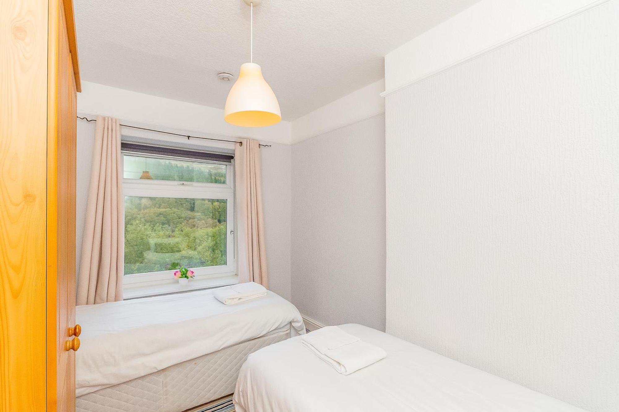The View Spacious Apartment In Afan Forest Bike Park By Staystaycations 포트탤벗 외부 사진